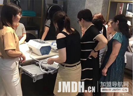 1751875937726662.jpg 3.jpg