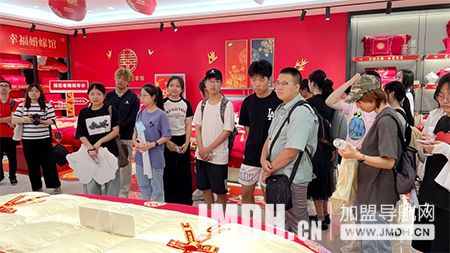 1753856313385845.jpg 4.jpg