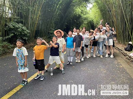 1754016377609529.jpg 2.jpg